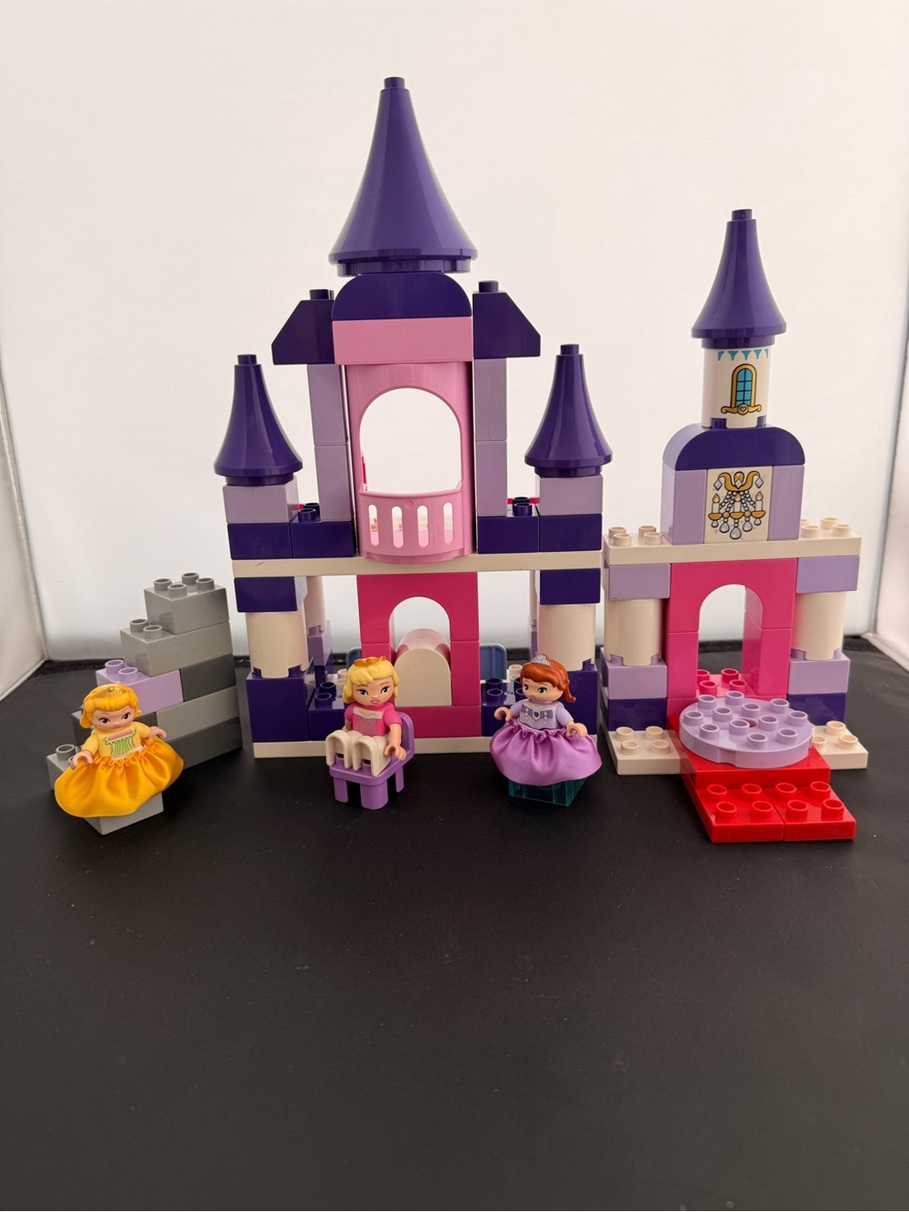 Lego Duplo Sophia's Royal Castle 10595 90% Complete